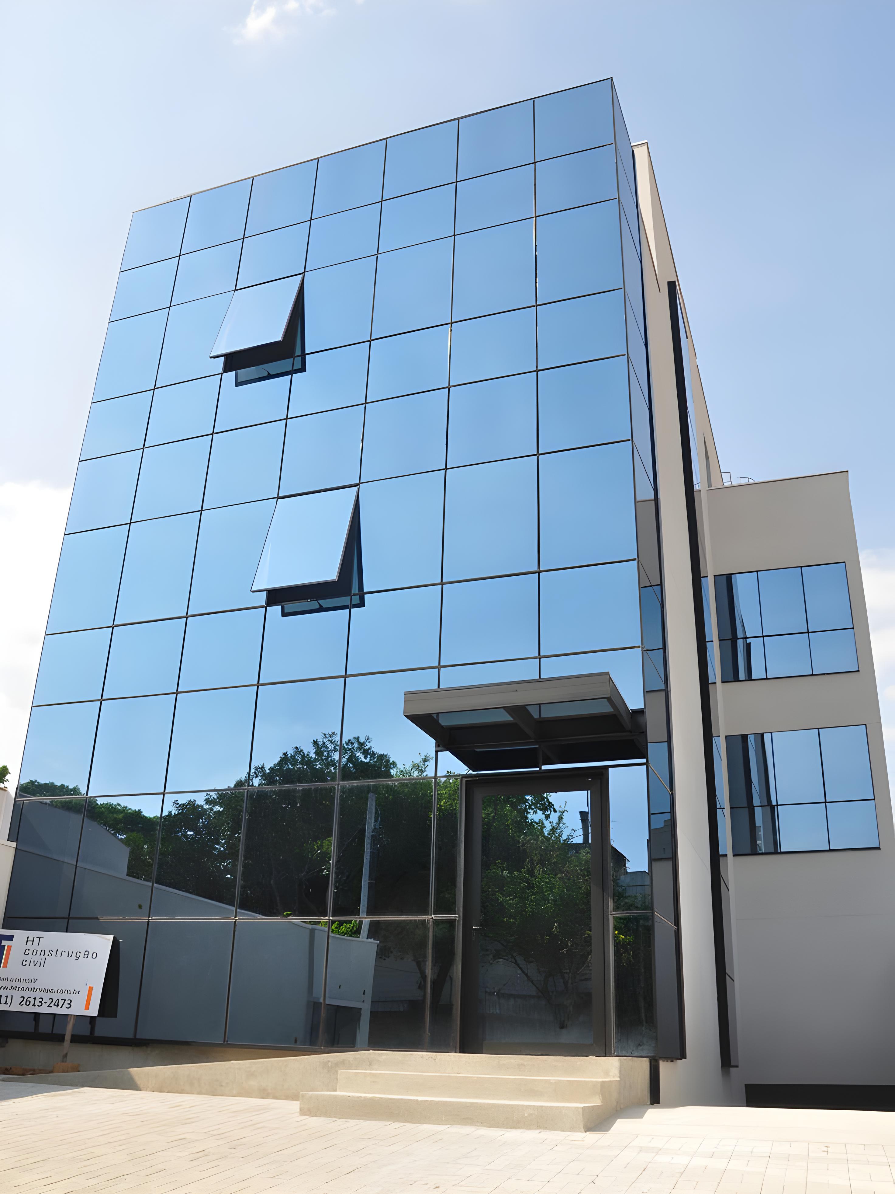 Curtain wall
